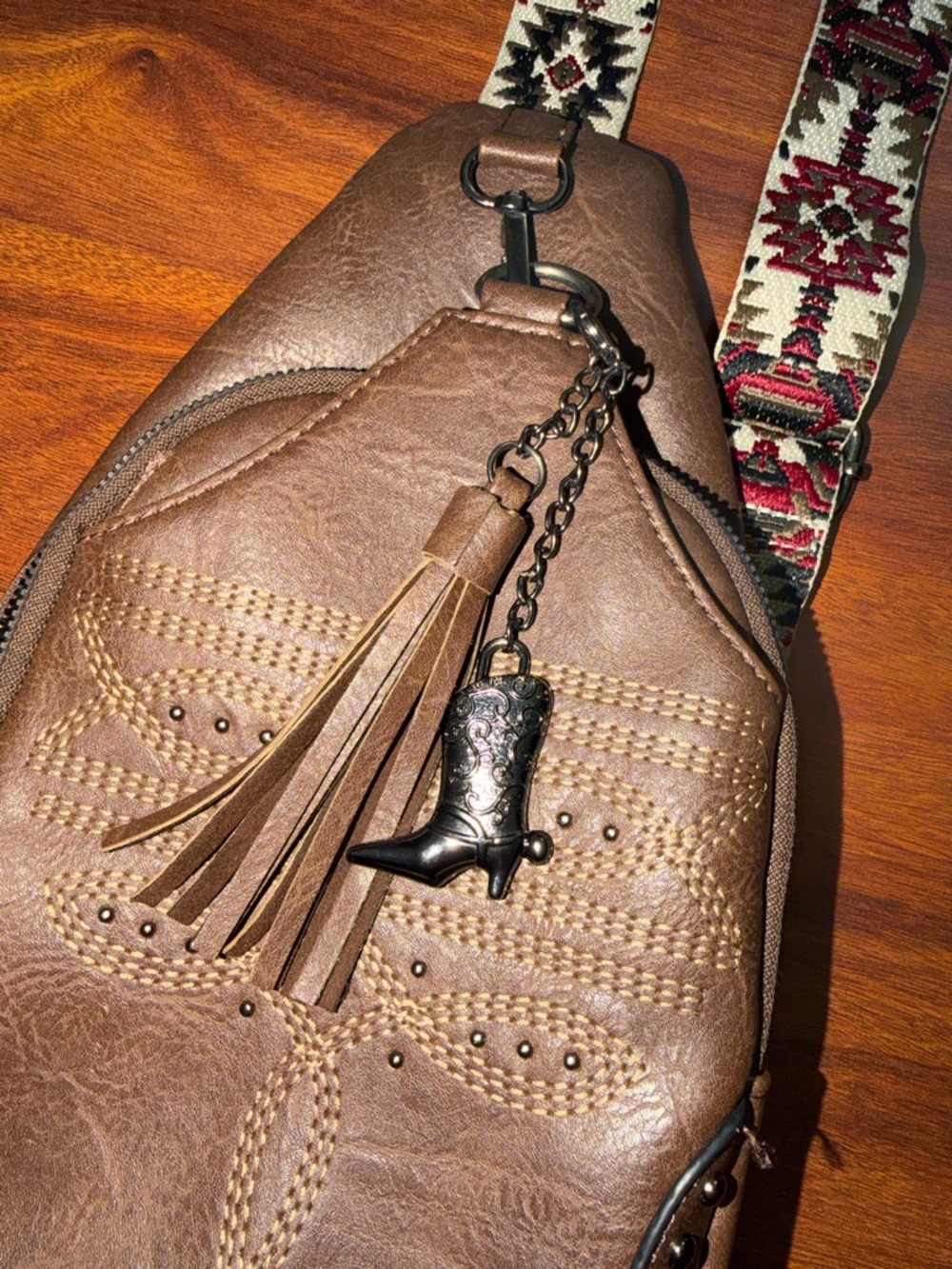 Brown Leather Crossbody Sling Bag with Patterned Strap - Picture 5 of 8